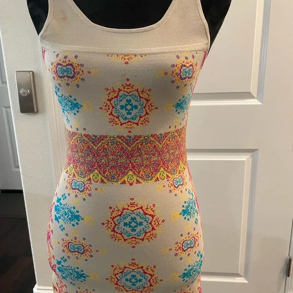 Bebe Sleeveless Spandex Multi color Dress - Picture 3 of 5